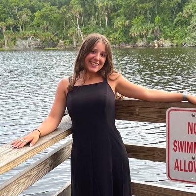 AbbieBerezansky's profile picture. bvhs cheer ‘21