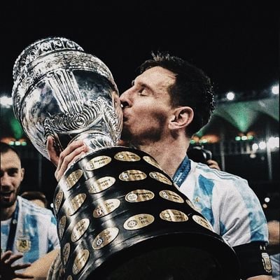 H_Abood007's profile picture. 