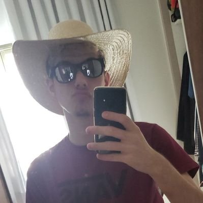 _Esteviinho_'s profile picture. oi?