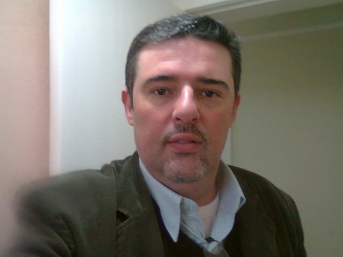 RealJCCastro's profile picture. Eu nasci em São Paulo,em 17/10/1968.Sou casado com a Nelize e sou pai do Matheus Henrique.Sou também um Beatlefreak!