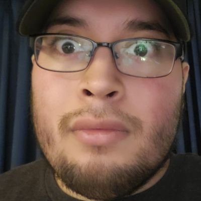 ichrsmas8432's profile picture. #twitterisntarealplace

#sapiosexual 

I talk in obscure references.