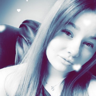 YourgirlSmartie's profile picture. I'm a gamer, it's pretty simple. I create my own nails and I’m a mom. Dedicated truck enthusiast. ❤️