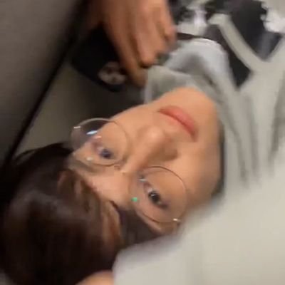 markleevanter's profile picture. off dulu y adminnya lagi sedih