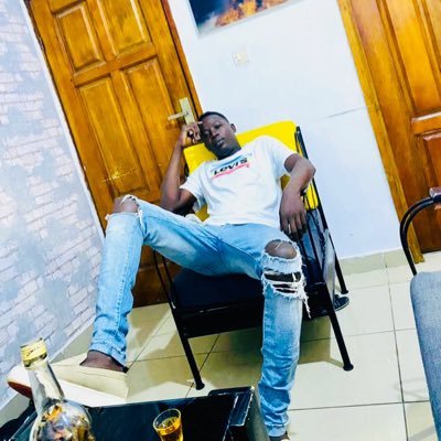 saizonou_eric's profile picture. Le chien qui aboie ne mord jamais🦅❤️