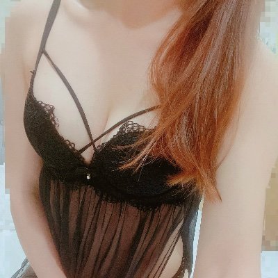 台中情侶～ 男生180/80/31 女生154/46/27 目前仍未聯誼過～ 想找聯誼～ 找單女，情侶同床交換～ 拒單男～#同床交換#多人#3P#聯誼