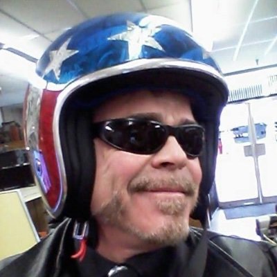 JohnDye12809456's profile picture. Old