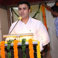 Rahul Singh (@rahulsingh_ias) Twitter profile photo