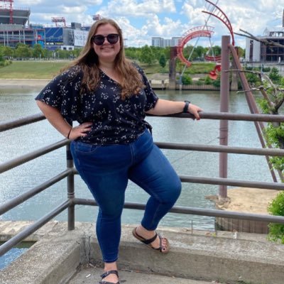 Mandy_Bea's profile picture. 