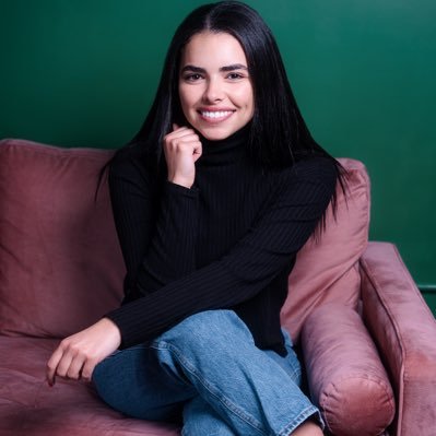 (She/Her) Founder of @vivforyourv || Working to Break Period Stigmas || Featured in Forbes
