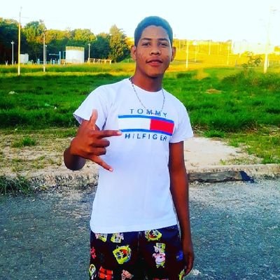 BryanMo82697689's profile picture. BRYAN MOREIRA 
ATLETA 
BH🌴RA
#244❤🚀
Deferinciado igual a mim tá pra nascer