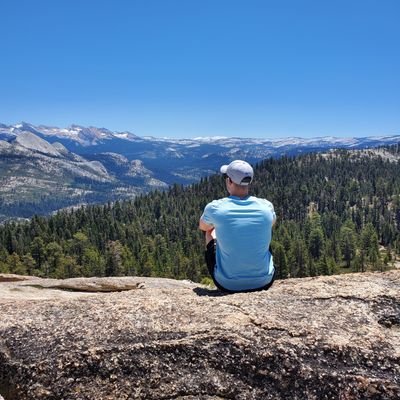 Former CSGO Premier Player | Valorant Duelist | @Twitch Affiliate | Fitness nerd | https://t.co/0MggzHYYCp