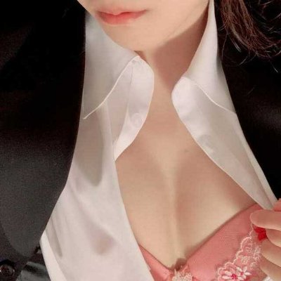 ほんとだれでもいいので今すぐヤりたい。とりあえず話聞いてほしいです🍒
えちえち依存症コンビニバイトのウラアカです💙
LINEで話そっ💞▶https://t.co/N4KSZ7NEl3