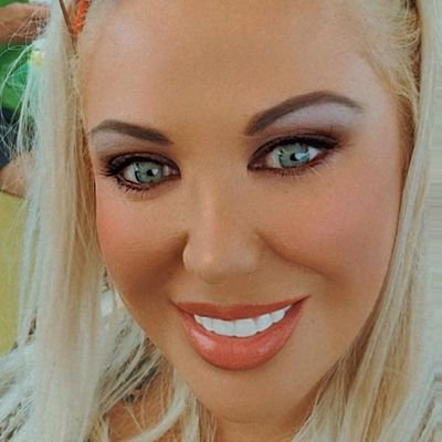 Vicki241016's profile picture. Mum of Boys
Fragrance Fairy 
Helping People Earn From Their Phone
Sign Up Today for Free
Link in Bio