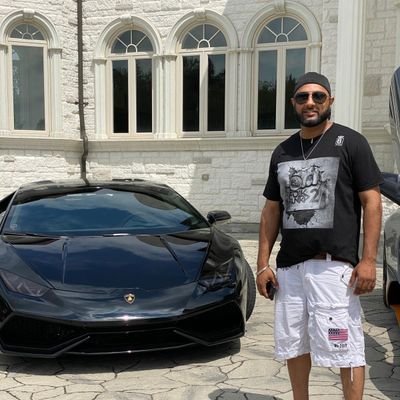 g_hug_e's profile picture. 