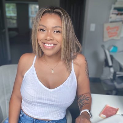 deneishaa's profile picture. it’s just twitter