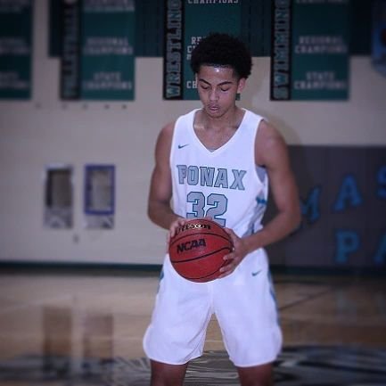 Massaponax Highschool '22, | Basketball #32 | Forward | 6'6 200 lbs | Student Athlete | Joshua 1:9 | 3.0 gpa