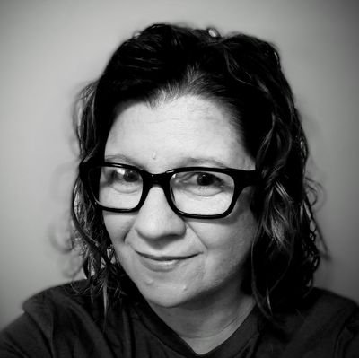 JenaYoungTweet's profile picture. She/her. Full of comedy and heart and sad.