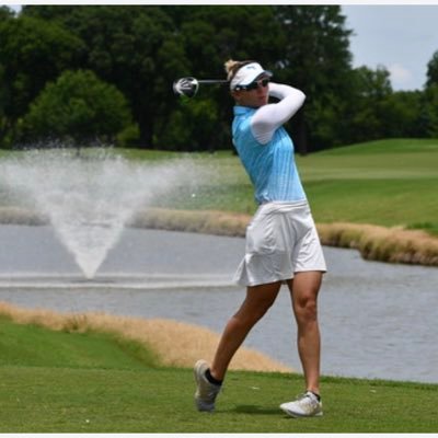 Dreaming big dreams • Professional Golfer 🏌🏼♀️• Team GOATA @goata_movement Curated Golf Expert ⬇️⬇️