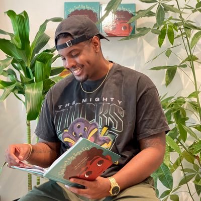 @OregonFootball Alum | Building inclusive teams @Netflix | I wrote a Children’s Book📚“Why Don’t Big Boys Cry” OUT NOW!! #LinkInBio #MentalHealthAwareness