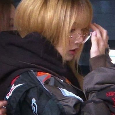 sequxls's profile picture. opinions