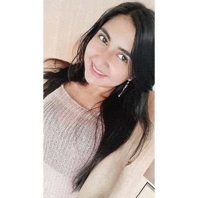 Andrerco13's profile picture. Hija de Dios ✨  ✞ Salmo 18:1 💖
Médica 👩⚕
사랑🌹
Escritora 📖
Canto 🎤 - Actuación ️🎭
Cinéfila 📽️🎞️: cine 🇰🇷 e 🇮🇳.
/Web Sarayu: http://tierradefenix.blogs