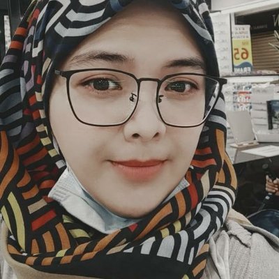 Im a teacher✨