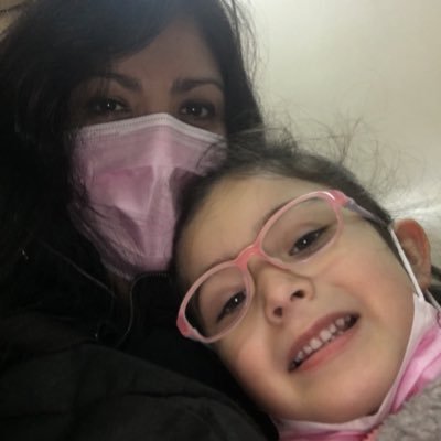 MyrnitO's profile picture. 