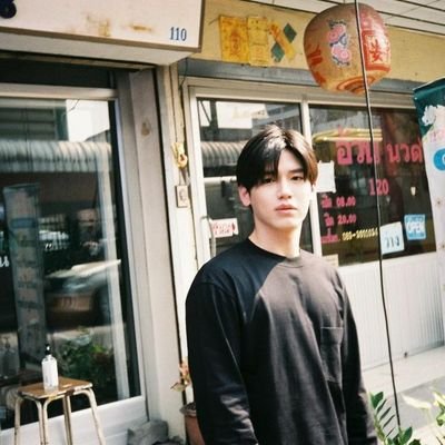 unreal/parody new thitipoom techaapaikun, Thai actor.