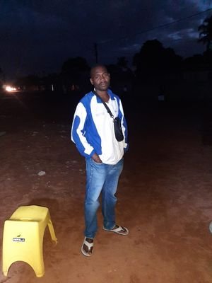 Lus95612663's profile picture. Toda hora...