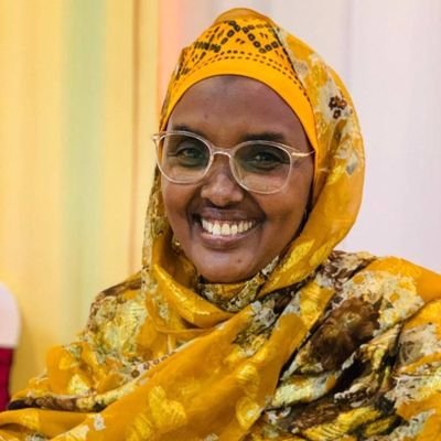Founder/Executive Director of @somfreshfruits and founder/  Chairperson of @somaliwomenBiz