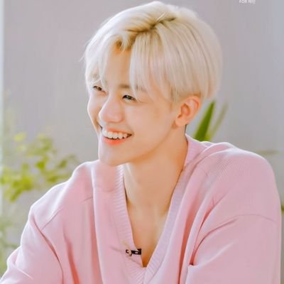 EFajryanti's profile picture. 