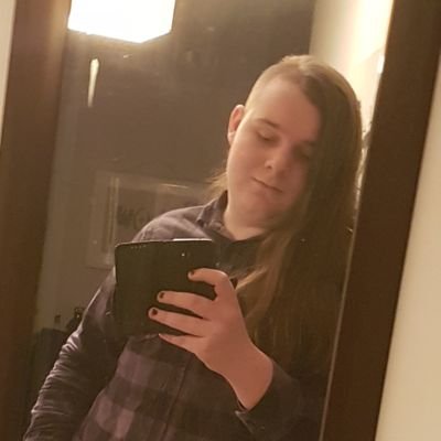 Conline_'s profile picture. Error 404: Gender not found