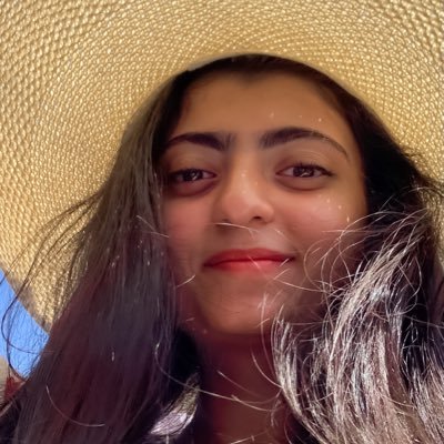 DaiSalamah's profile picture. An impenetrable fortress of unknowability.