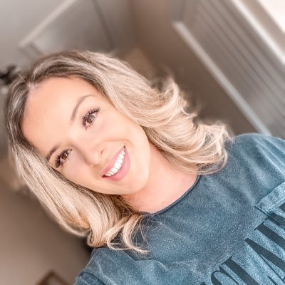 Ellie | 25 | Solihull