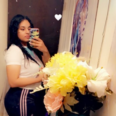 Karmiaaa's profile picture. Phenomenal Ass Bitch Period!