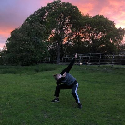 duragamer132's profile picture. If you wish to purchase a high quality 2002 Honda Civic the I suggest you look elsewhere