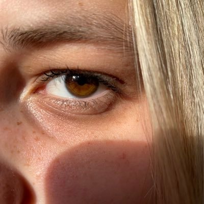 dyslexicfck's profile picture. Today is not the day and I am not the bitch.