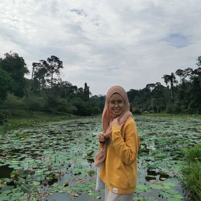 I smile, you smile.