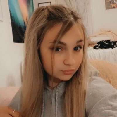 cassidyybrianna's profile picture. 