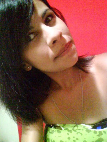 Livrou minha alma da morte, Jesus mudou a minha sorte. Sou um milagre aqui estou'