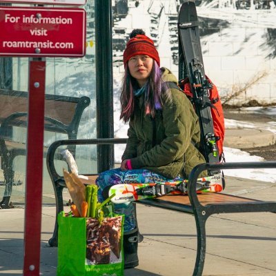 snowching_yu's profile picture. A nerdy skier enjoys science and filmmaking.