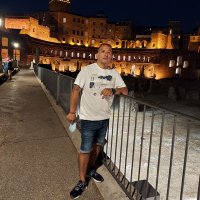 Luis (@luis82937230) 's Twitter Profile