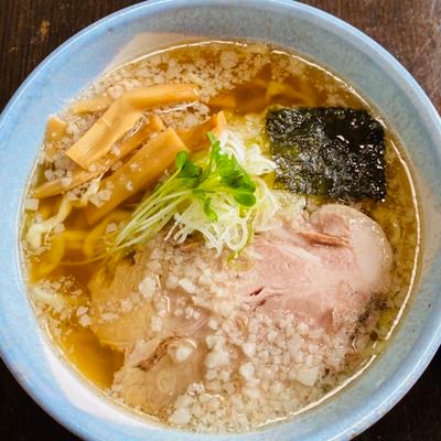 山形市寿町にある麺道自然やです！蕎麦、中華麺自慢の自家製麺！ 自家製出汁のお蕎麦、ラーメン絶品です。620円で食べれる日替わり蕎麦人気No.１！ 営業時間火曜、水曜11時から16時、木曜、金曜、土曜11時から16時、17時半から20時まで！月曜日は14時半まで。定休日日曜日。祝日不定休です。その他xにてお知らせします。