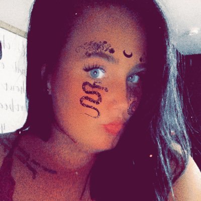 meg03042765's profile picture. https://t.co/z423B09tMF