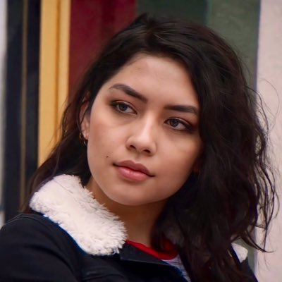 daily photos & videos of @luluantariksa 🥀♥️