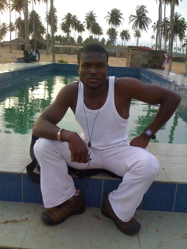 yebouadesire's profile picture. Gloire à Dieu.