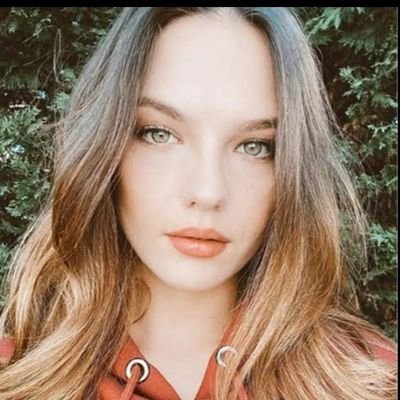 siyahgece1beyaz's profile picture. 
