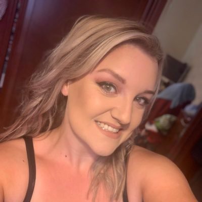 33years old; Newcastle upon Tyne; IT 👫💍💜 Finlay James 👶🏻