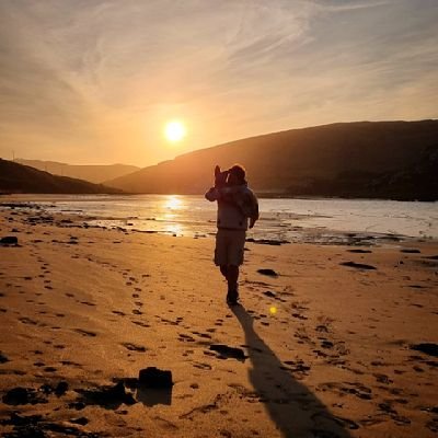 StephenTreacy1's profile picture. The road goes ever on and on, down from the door where it began...
#Tech #Movies #Tv #Games #Geek, & #Rugby