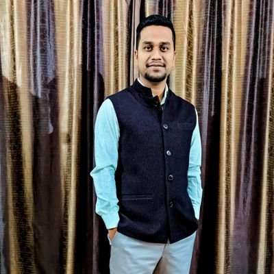 Vormir_Dweller's profile picture. A seemingly confused soul stuck at the very centre of celestial existence.